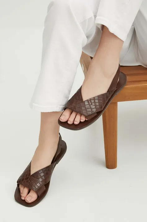 Sandały skórzane damskie kolor brązowy