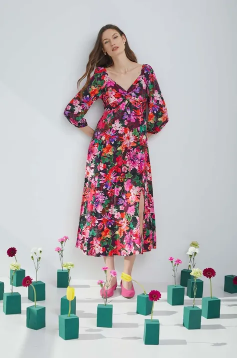 Sukienka damska midi w kwiaty kolor multicolor