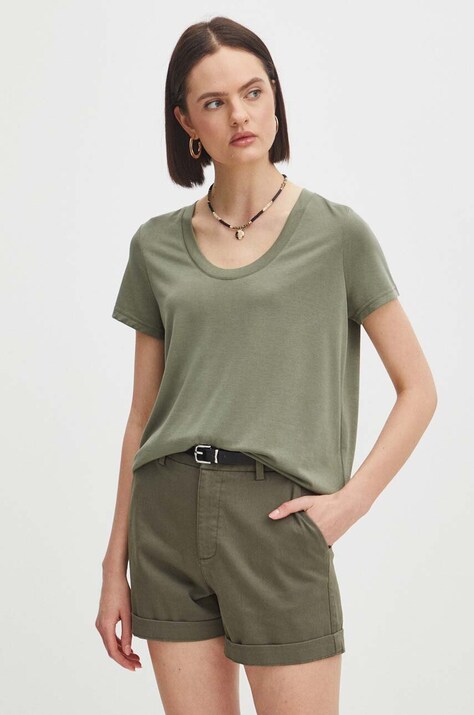 Szorty damskie z paskiem gładkie kolor zielony