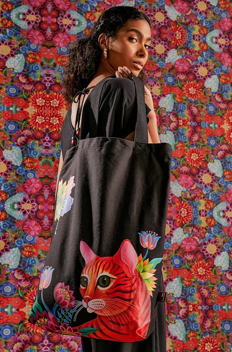 Bavlnená taška dámska z kolekcie Jane Tattersfield x Medicine čierna farba