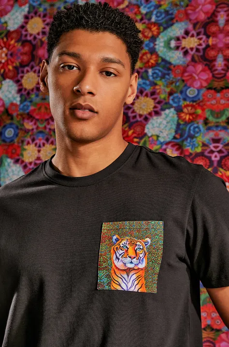 Bavlnené tričko pánske s prímesou elastanu z kolekcie Jane Tattersfield x Medicine čierna farba