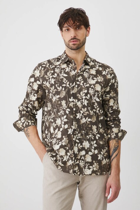 Ленена риза Medicine мъжка в кафяво със стандартна кройка с класическа яка