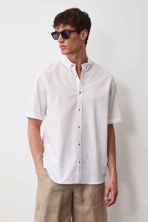 Lněná košile Medicine bílá barva, regular, s límečkem button-down