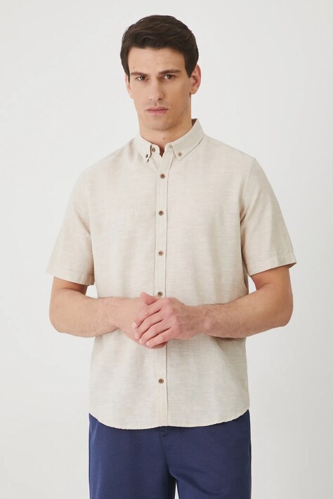 Koszula lniana męska z kołnierzykiem button-down kolor beżowy