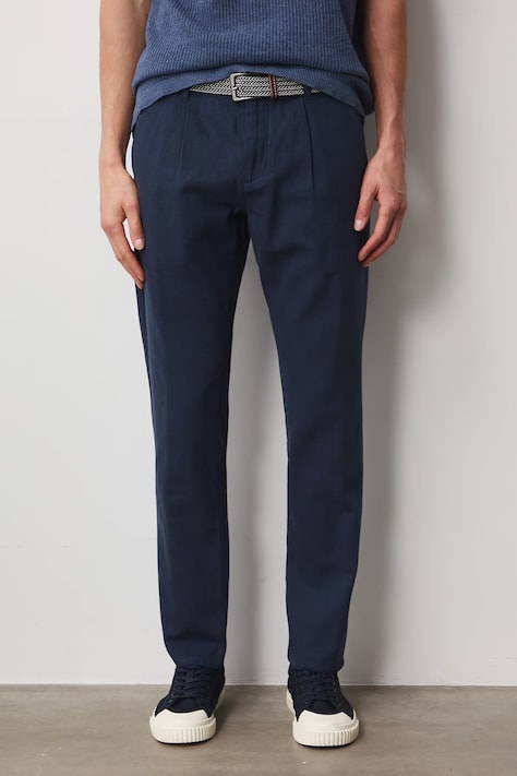 Ленен панталон Medicine в тъмносиньо със стандартна кройка