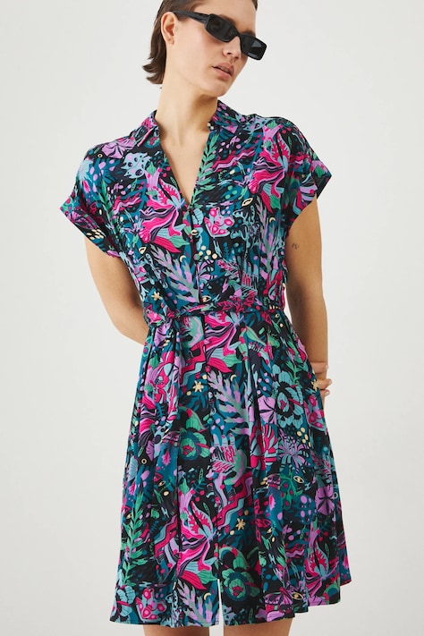 Рокля Medicine къса разкроена