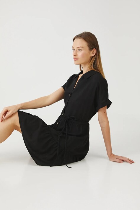 Льняна сукня Medicine колір чорний mini розкльошена