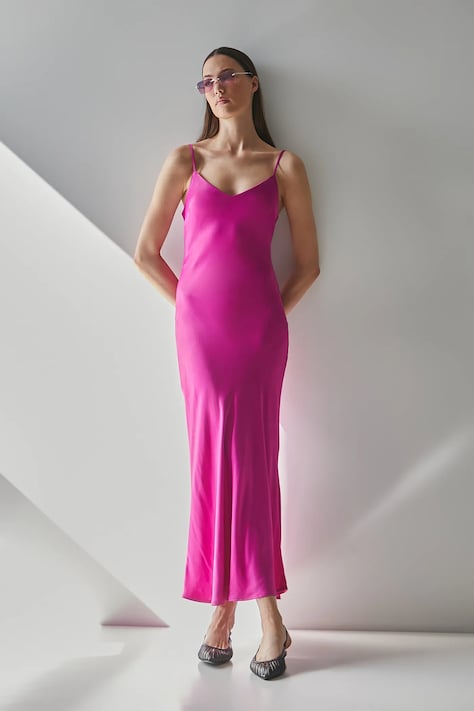 Рокля Medicine в лилаво среднодълга с кройка по тялото