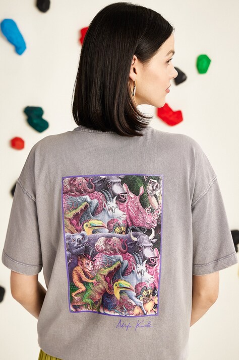 T-shirt bawełniany damski by Alicja Kocurek, Grafika Polska kolor szary