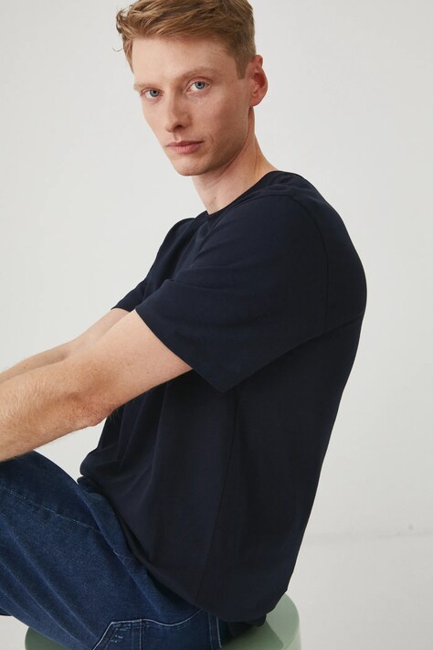 Футболка Medicine мужской цвет синий однотонный