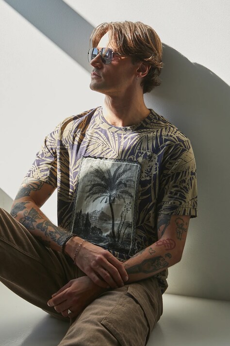 T-shirt bawełniany męski wzorzysty kolor szary