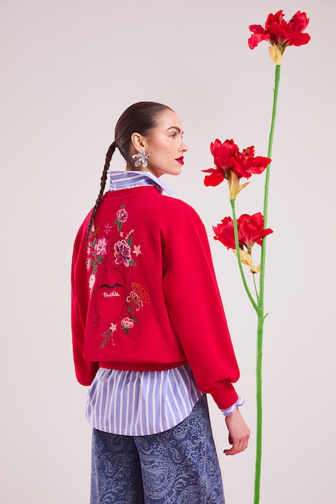 Medicine bluza culoarea rosu, cu imprimeu