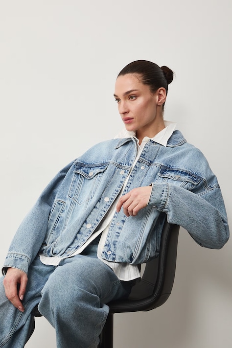 Medicine kurtka damska jeansowa niebieska