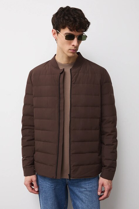 Medicine kurtka puchowa męska kolor brązowy przejściowa