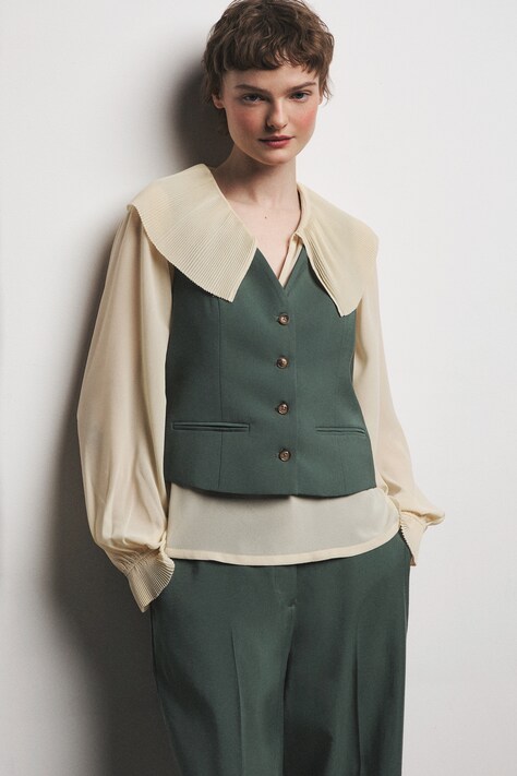 Kamizelka damska z wiskozą zielona RS26-KZD600