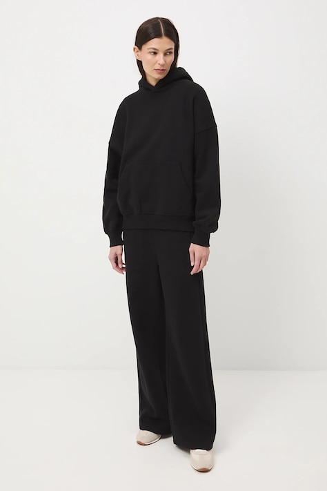 Spodnie dresowe damskie wide leg kolor czarny RS26-SPD011