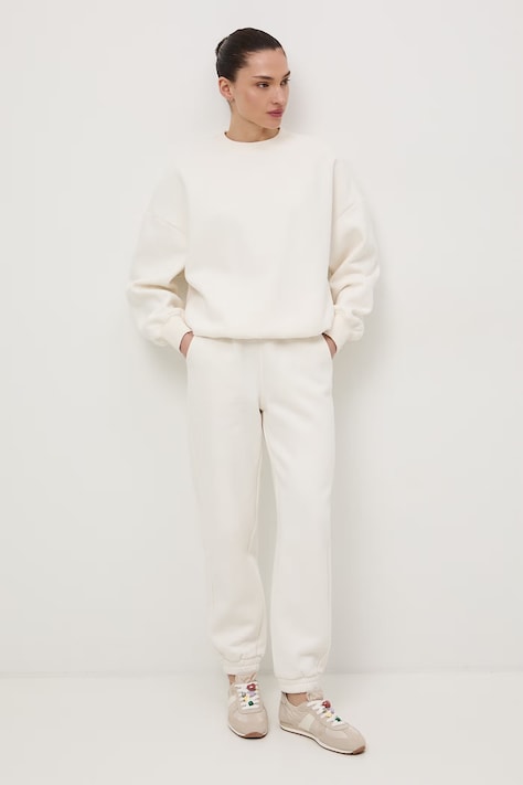 Teplákové nohavice dámske s bavlnou béžové regular waist RS26-SPD052