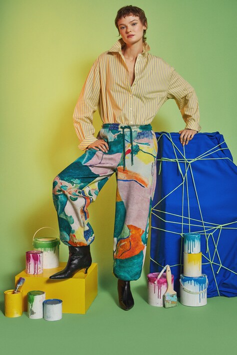 Tepláky dámské ze speciální kolekce Eviva L'arte více barev RS26-SPD251