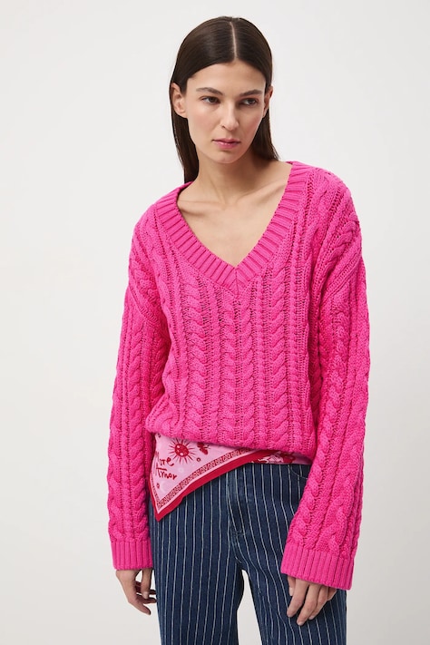 Sweter bawełniany damski z warkoczowym splotem kolor różowy RS26-SWD101