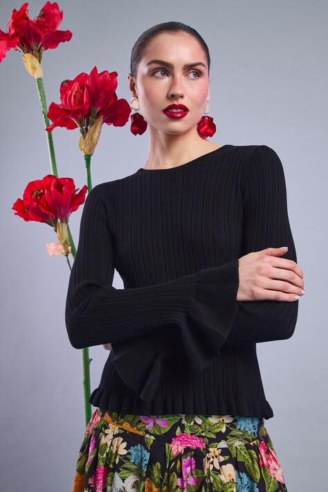 Пуловер Medicine в черно от лека материя