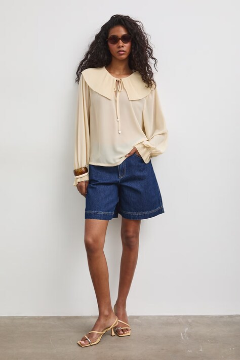 Medicine szorty damskie jeansowe granatowe regular waist