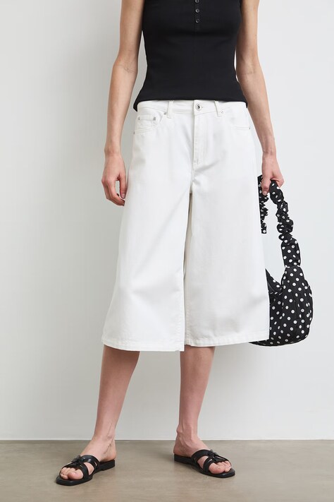 Medicine bermudy damskie bawełniane białe regular waist