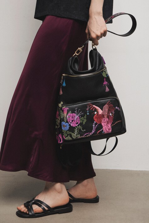 Medicine plecak damski z imitacji skóry czarny