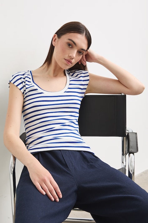 T-shirt damski z modalem w paski niebieski RS26-TSD090