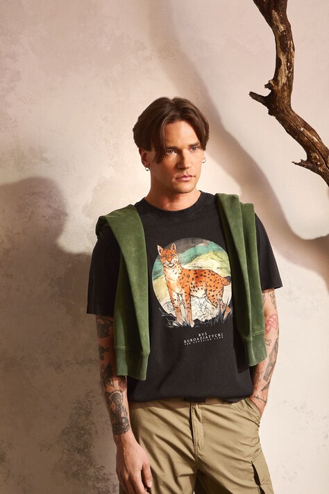 T-shirt męski bawełniany z kolekcji Bieszczadzki Park Narodowy x Medicine czarny RS26-TSM850