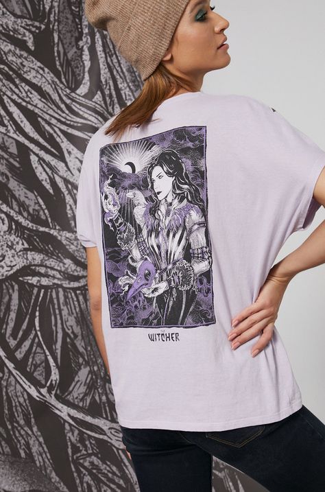 T-shirt bawełniany damski z kolekcji The Witcher fioletowy