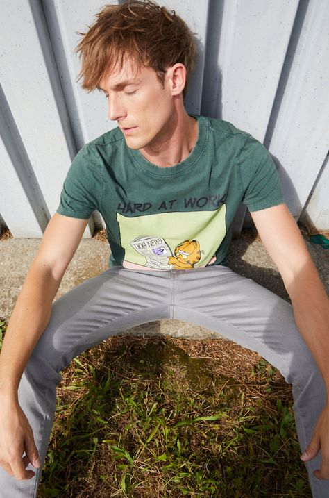 T-shirt bawełniany męski Garfield zielony