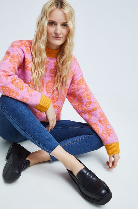 Sweter z domieszką wełny damski wzorzysty kolor multicolor