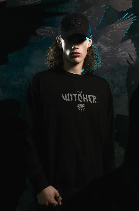 Tričko s dlhým rukávom pánsky The Witcher x Medicine čierna farba