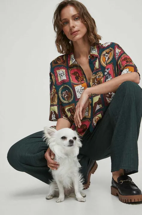 Koszula damska wzorzysta z kolekcji na Dzień Psa kolor multicolor