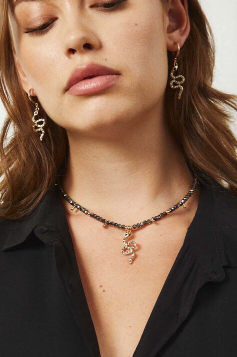 Medicine collana