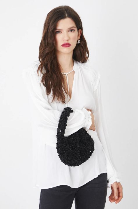 Блуза Medicine в бяло с изчистен дизайн