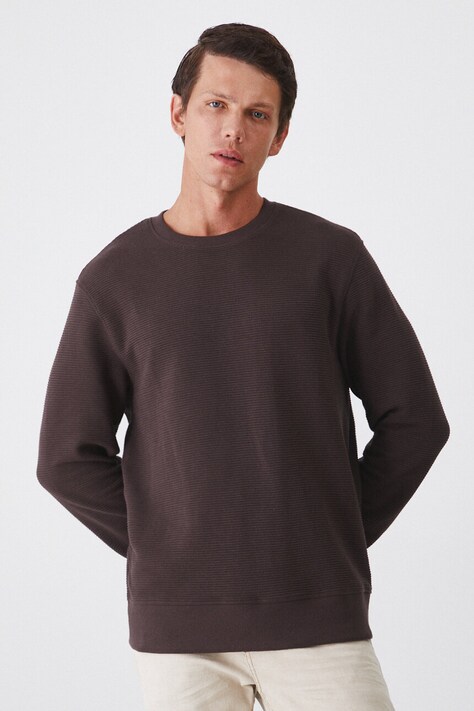Medicine longsleeve barbati, culoarea maro, neted