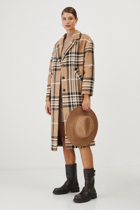 Płaszcz damski wzorzysty kolor multicolor