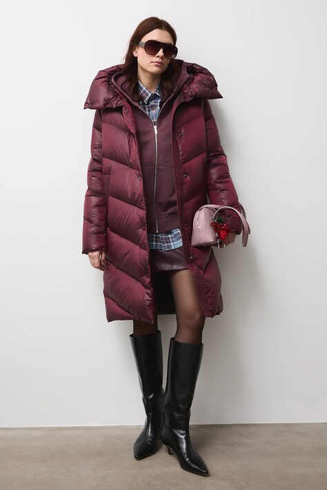 Пухено палто Medicine в бордо зимен модел