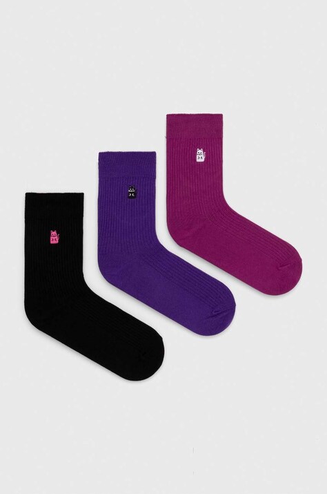 Skarpetki bawełniane z ozdobnym haftem w koty (3-pack) kolor multicolor