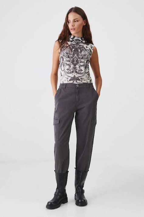 Kalhoty dámské jogger s cargo kapsami šedá barva