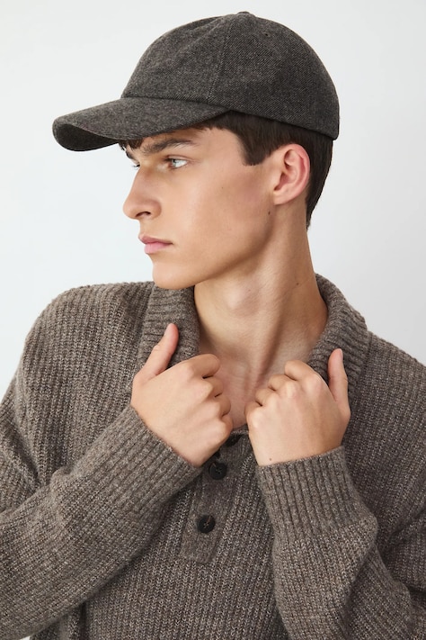 Medicine czapka z daszkiem wełniana kolor beżowy