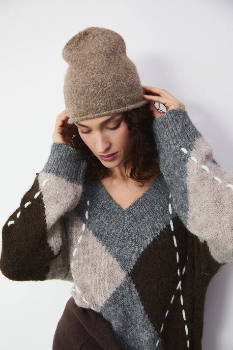 Czapka damska beanie z domieszką wełny kolor beżowy RW25-CDD041