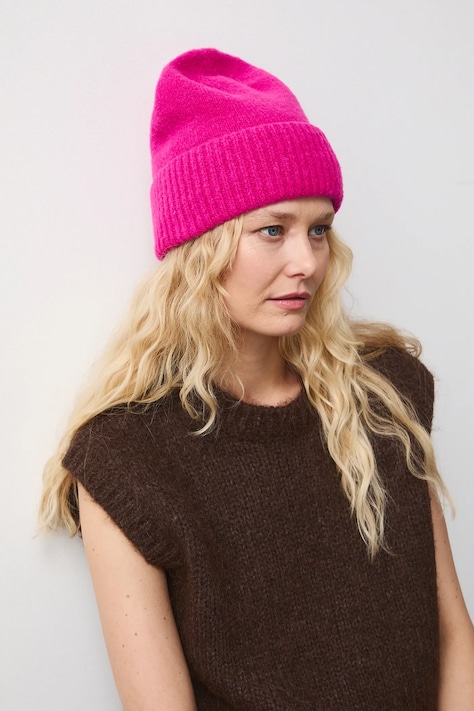 Czapka damska beanie prążkowana kolor różowy RW25-CDD706