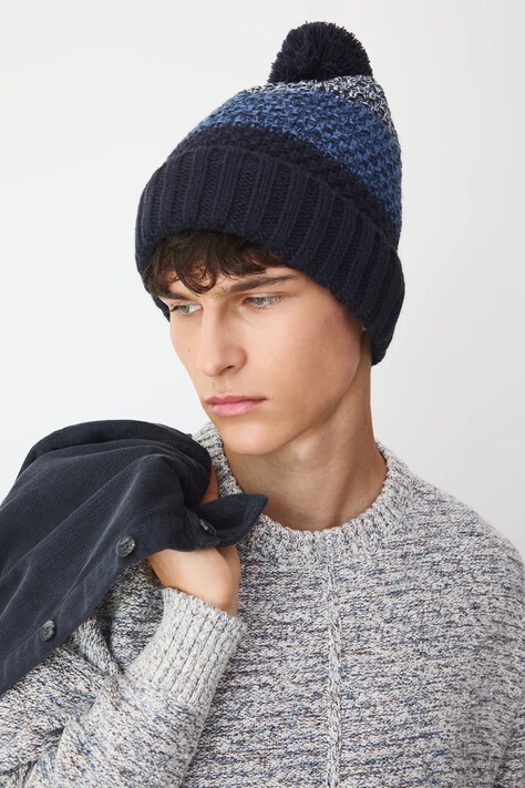 Medicine caciula culoarea albastru marin