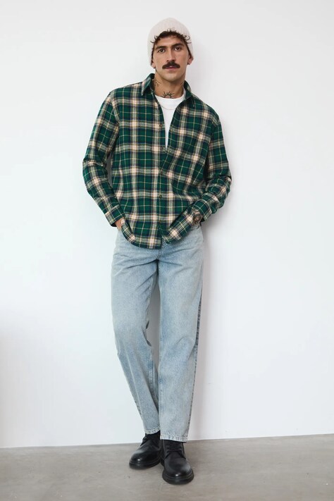 Medicine koszula bawełniana męska kolor zielony relaxed z kołnierzykiem klasycznym