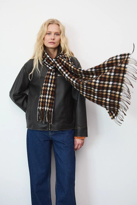 Šal Medicine boja: bež, s uzorkom