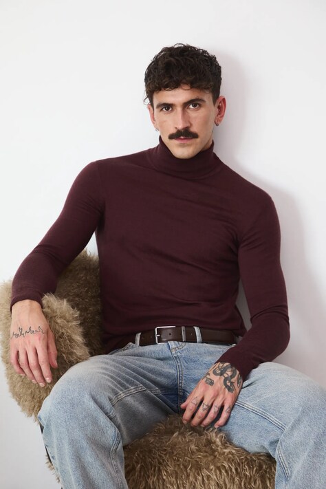 Medicine sweter z wełny merino męski kolor brązowy lekki z golferm