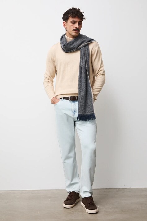 Medicine sweter męski kolor beżowy lekki z półgolfem