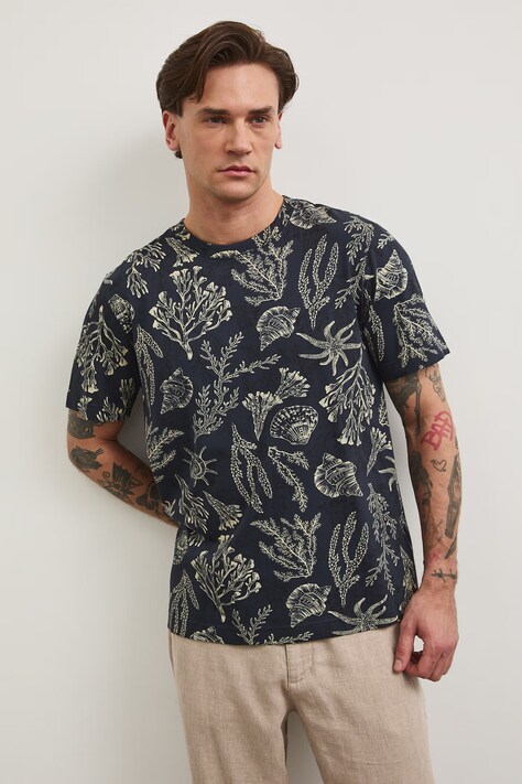 Бавовняна футболка Medicine колір синій візерунок